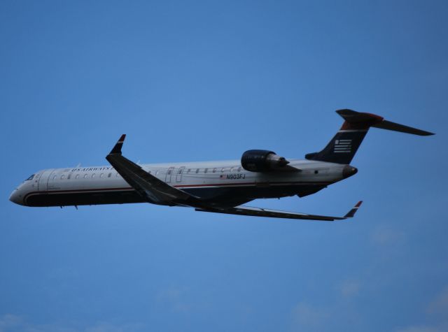 Canadair Regional Jet CRJ-900 (N903FJ) - Departing 36C - 7/19/12