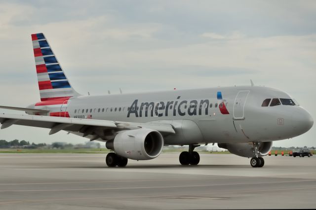 Airbus A319 (N93003)