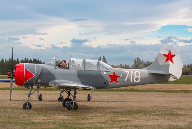 YAKOVLEV Yak-52 (ZK-YAC)