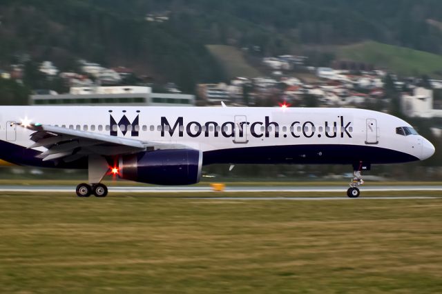 Boeing 757-200 (G-MONK)