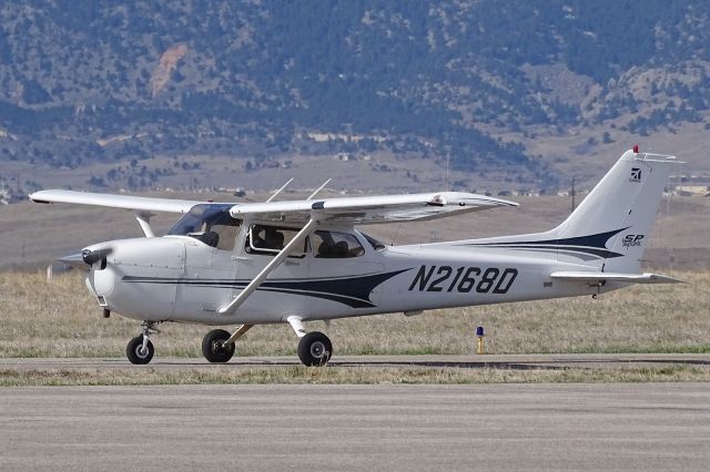 Cessna Skyhawk (N2168D)