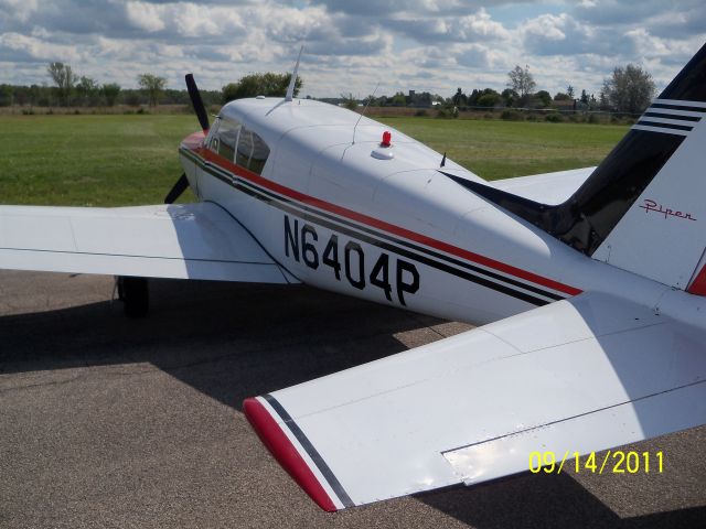 Piper PA-24 Comanche (N6404P)