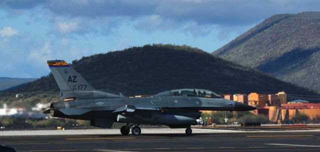 Lockheed F-16 Fighting Falcon (83-0177)