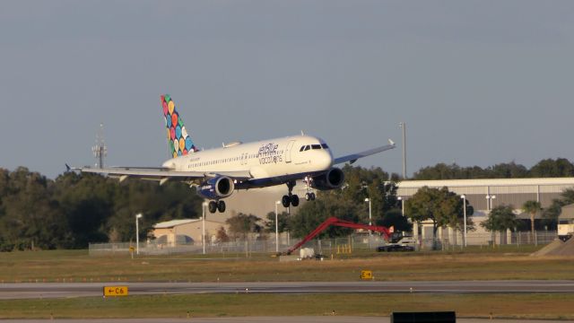 Airbus A320 (N623JB)
