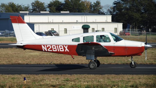 Piper Cherokee (N2918X)