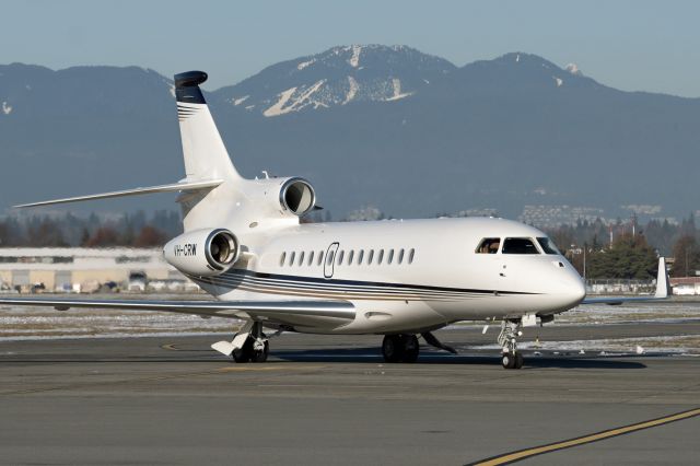 Dassault Falcon 7X (VH-CRW)