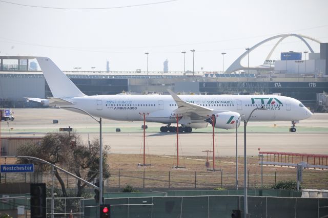 Airbus A350-900 (EI-IFD)