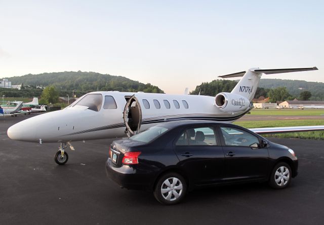 Cessna Citation CJ2+ (N717HA) - Toyota Yaris meets Citation CJ2.
