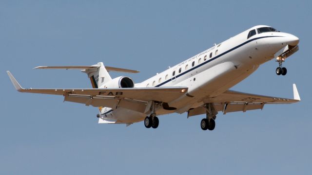 Embraer ERJ-135 (FAB2583)