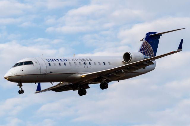 Canadair Regional Jet CRJ-200 (N786AS)