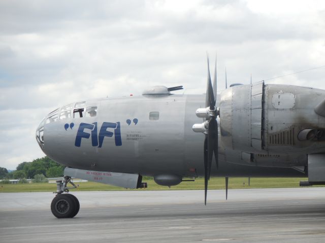 Boeing B-29 Superfortress (N529B)