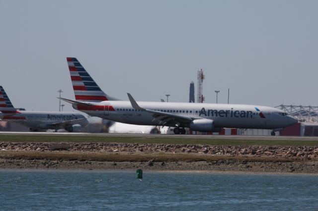 Boeing 737-800 (N973AN)