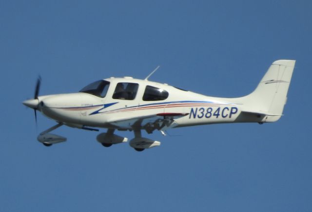 Cirrus SR-20 (N384CP)