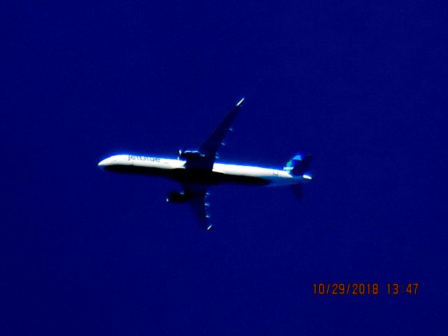 Airbus A321 (N981JT)