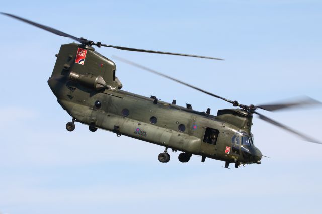 Boeing CH-47 Chinook —