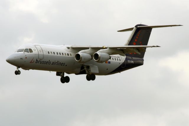 de Havilland Dash 8-400 (OO-DWL)