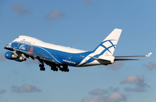 Boeing 747-400 (VP-BIG)