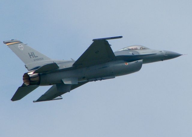 Lockheed F-16 Fighting Falcon (88-0521) - At Barksdale Air Force Base.