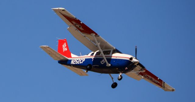 Cessna T206 Turbo Stationair (N252CP) - N252CP Civil Air Patrol 2014 Cessna T206H s/n T20609126 - North Las Vegas Airport (IATA: VGT, ICAO: KVGT, FAA LID: VGT)br /Photo: TDelCorobr /September 21, 2019