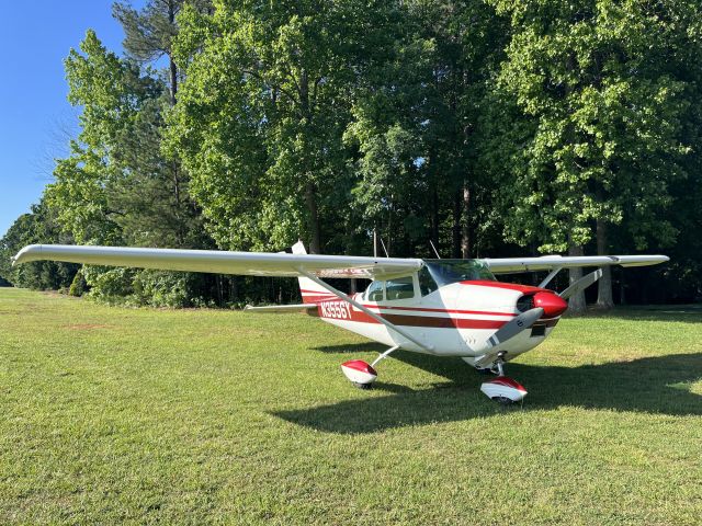 Cessna Skylane (N3556Y)