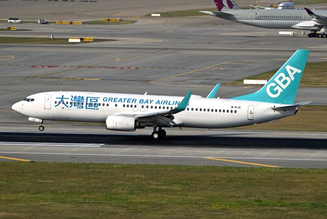 Boeing 737-800 (B-KJC)