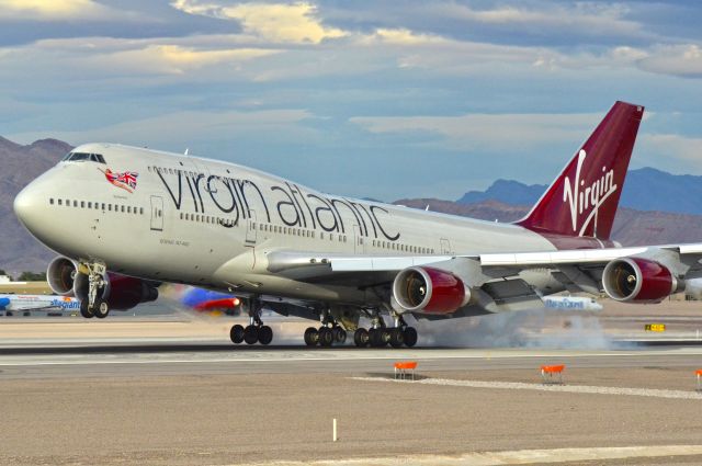 Boeing 747-400 (G-VROM)