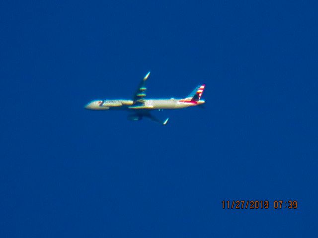 Airbus A321 (N133AN)