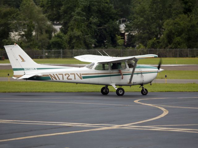 Cessna Skyhawk (N1727V)