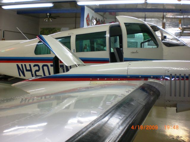 Cessna Executive Skyknight (N4207N) - rt. wing just after a compound and wax...still some shine after all these years...1964 Cessna Skynight