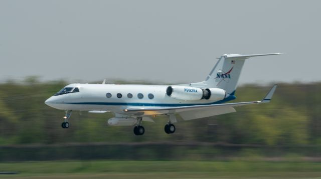 Gulfstream Aerospace Gulfstream 3 (N992NA) - NASA2 conducts an approach with the JPL UAVSAR pod attached for airborne science missions on 3/23/2021