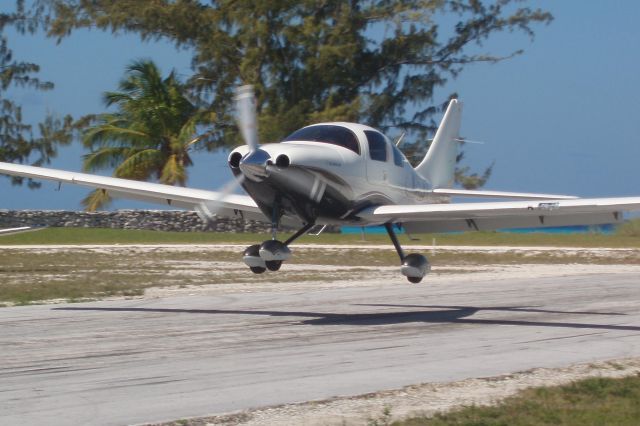 Cessna 400 (N2528T) - Pittstown Point