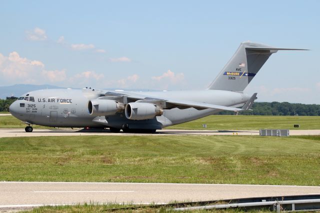 Boeing Globemaster III (03-3125)