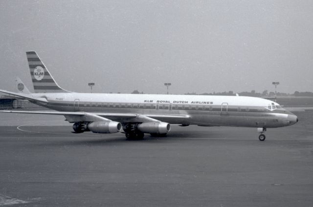 McDonnell Douglas Jet Trader (PH-DCC) - DC-8-33 in 1966 at Düsseldorf (EDDL)