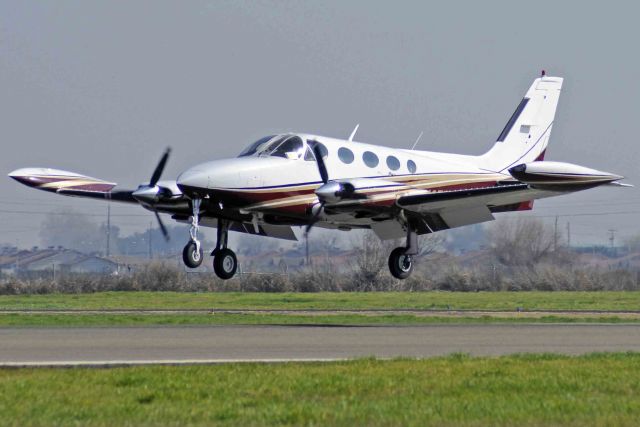 Cessna 340 (N67664)