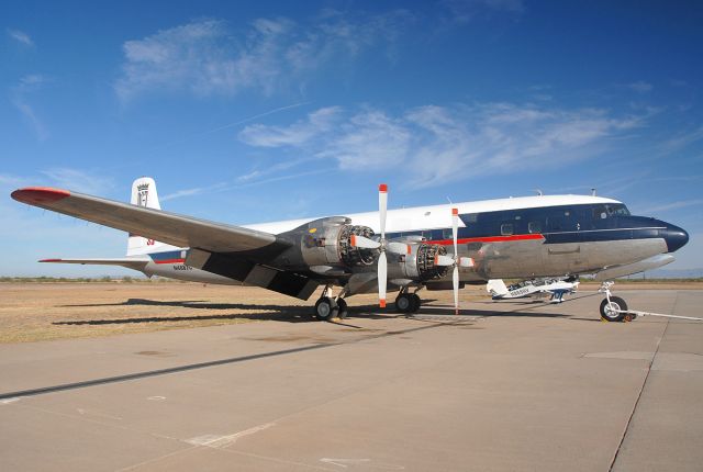 N4887C — - International Air Response DC-7B in Delta Airlines livery.