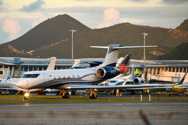 Gulfstream Aerospace Gulfstream V (N50JE) - Throwback 2018