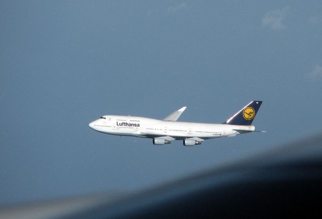 Boeing 747-400 (D-ABTF) - Another shot of D-ABTF as it was flying alongside of our Air France B 747 over the North Atlantic