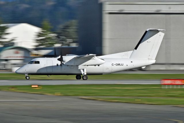 de Havilland Dash 8-100 (C-GMJJ)