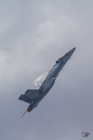 — — - Super Hornet Demo at MCAS airshow