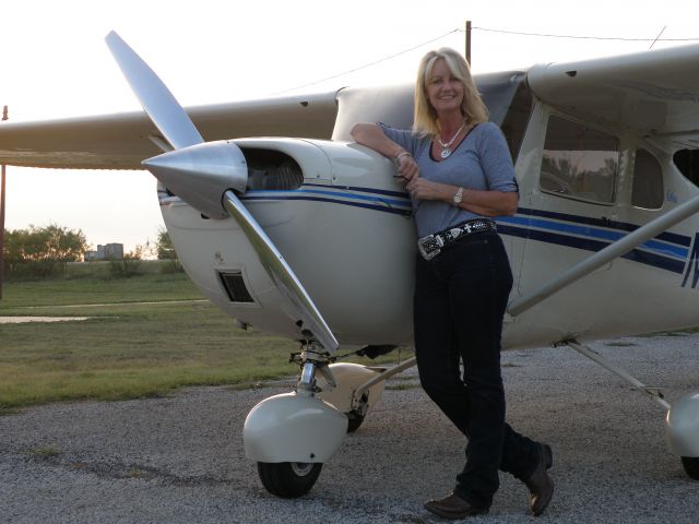 Cessna Skyhawk (N1247Y)
