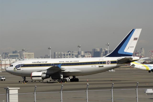 Airbus A310 (HS-TYQ) - Visit at Tokyo-Haneda Intl Airport on 2015/02/10