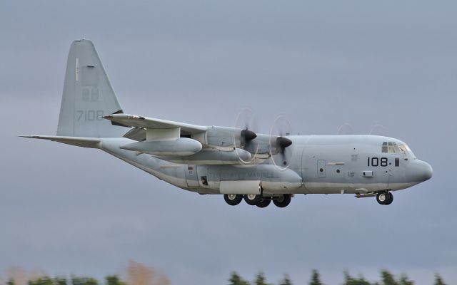 16-7108 — - usm kc-130j 167108 about to land at shannon 17/3/14.