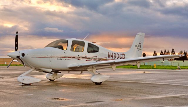 Cessna Skyhawk (N490CD)