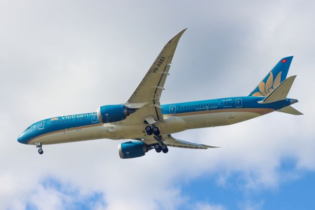 Boeing 787-9 Dreamliner (VN-A867)