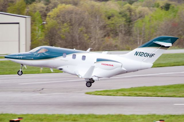 Honda HondaJet (N120HF)