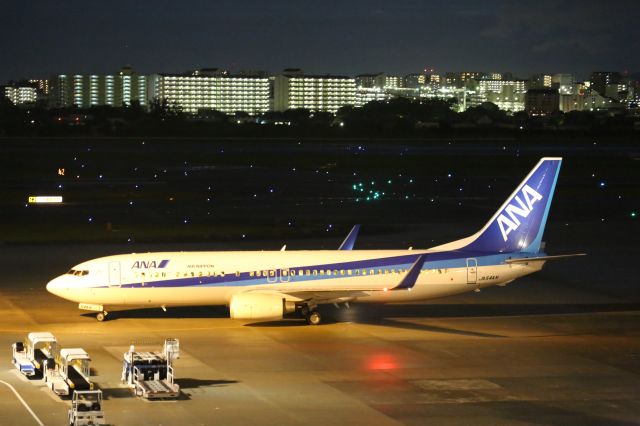Boeing 737-800 (JA54AN)