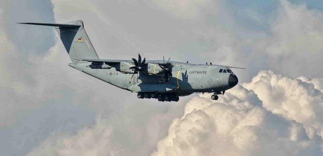 — — - Luftwaffe (German Air Force) Airbus A400