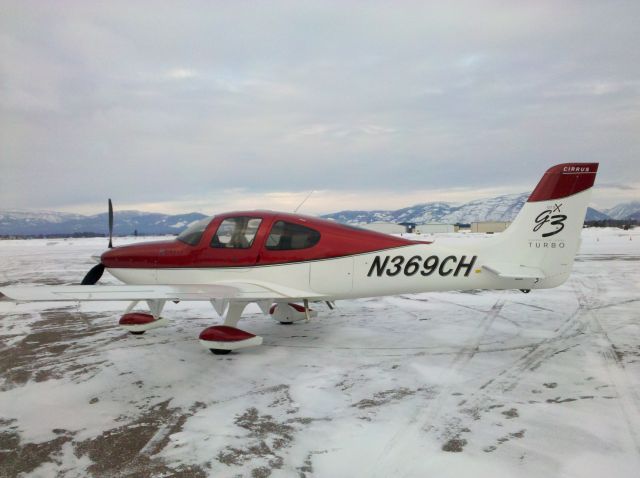 Cirrus SR-22 (N369CH)