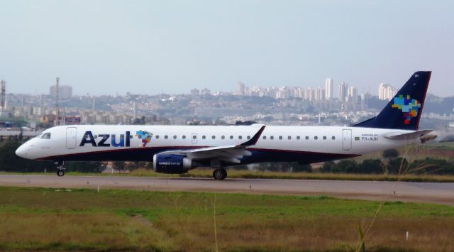 Embraer ERJ-190 (PR-AUH)