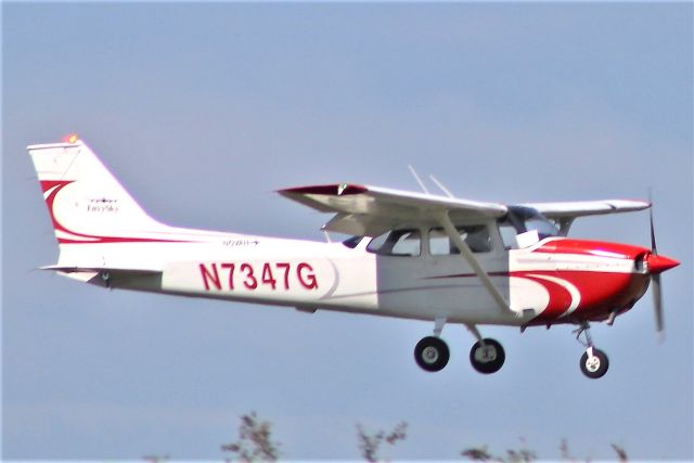 Cessna Skyhawk (N7347G)